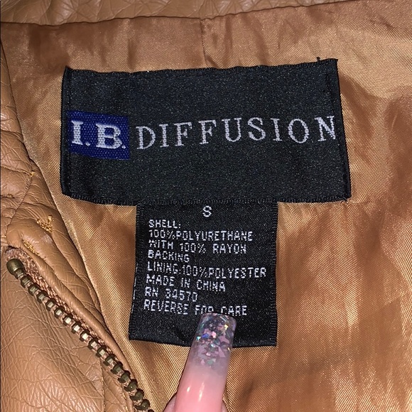 Jacket - Picture 3 of 3